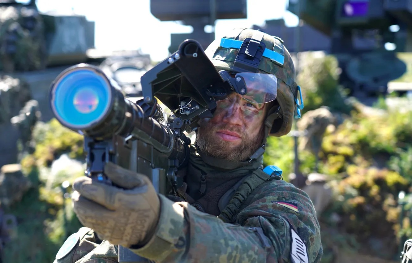 Фото обои Германия, Солдат, NATO, Литва, Бундесвер, Lithuania, Stinger, During a NATO exercise in Rukla