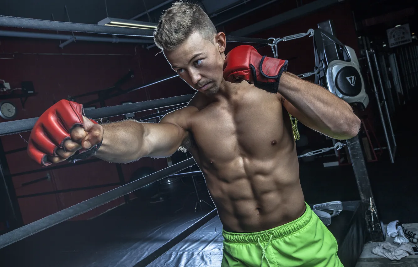 Фото обои punch, bodybuilder, Chad Molyneux