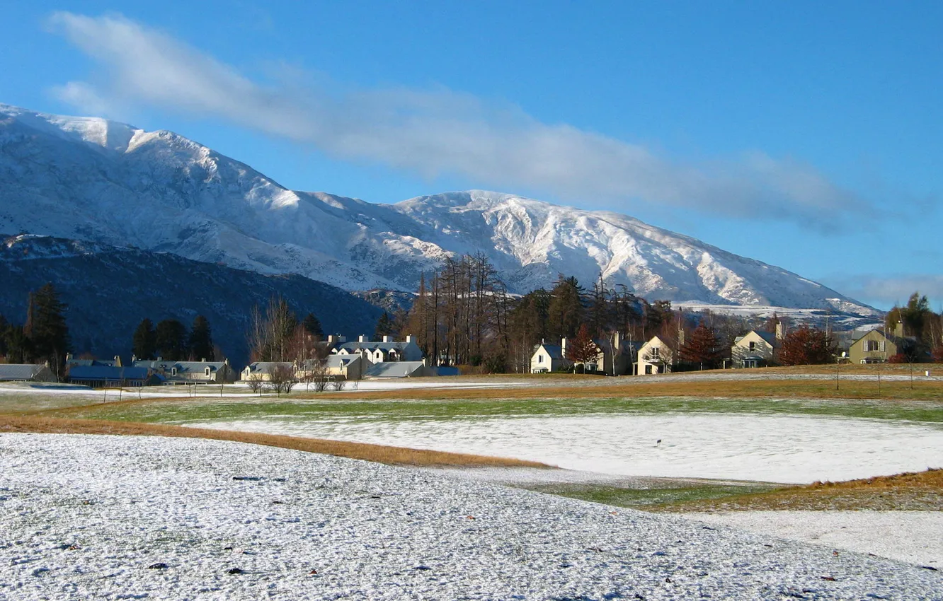 Фото обои зима, деревья, горы, посёлок, winter