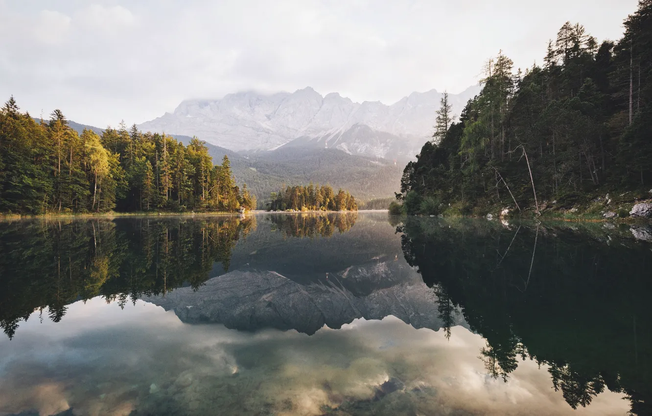 Фото обои осень, лес, отражения, горы, озеро