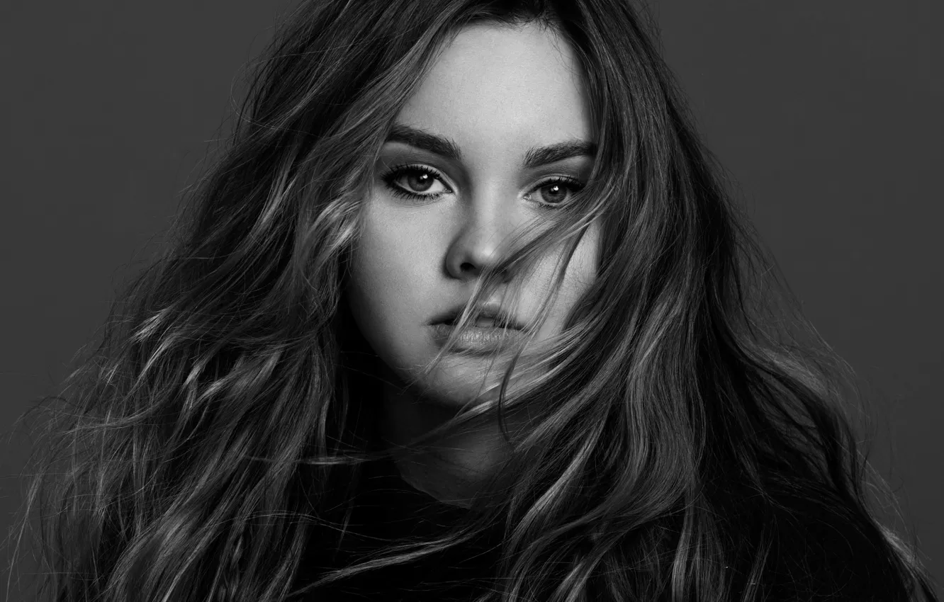 Фото обои портрет, актриса, черно-белое, фотосессия, Liana Liberato, Лиана Либерато, Just Jared, Justin Campbell