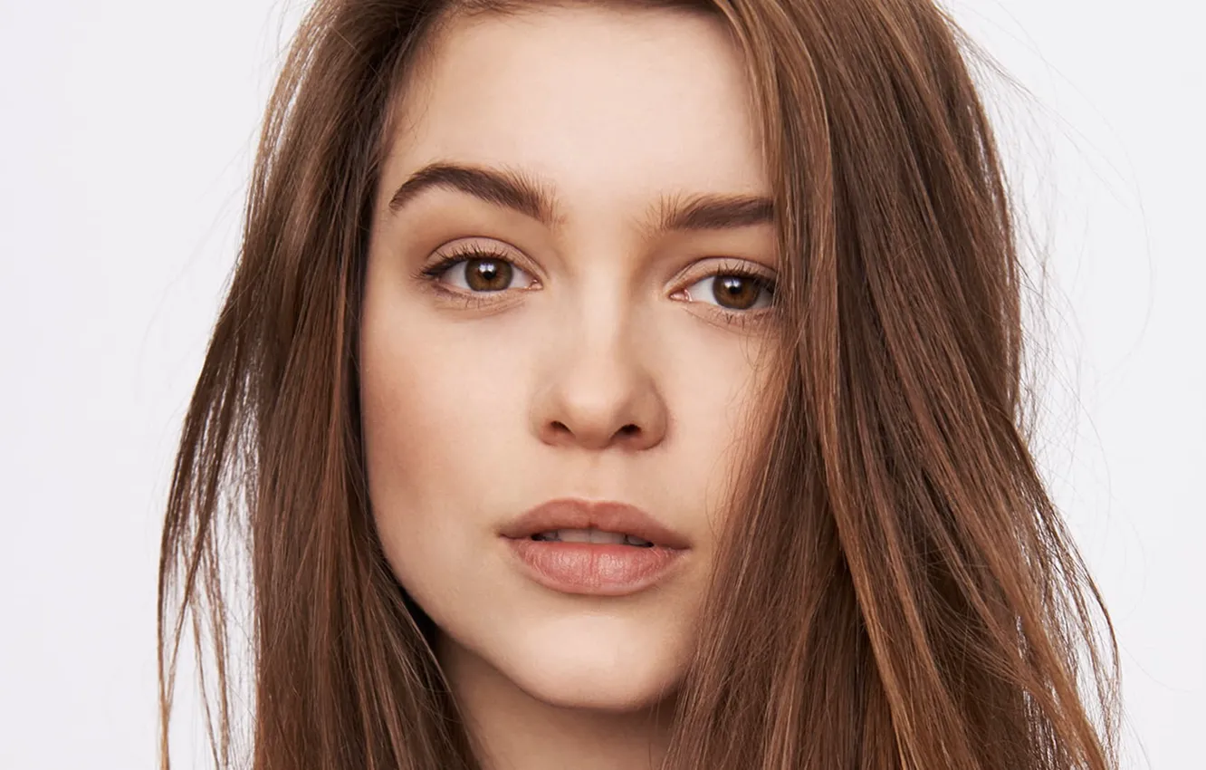 Фото обои взгляд, лицо, поза, волосы, портрет, актриса, hair, Софи Куксон