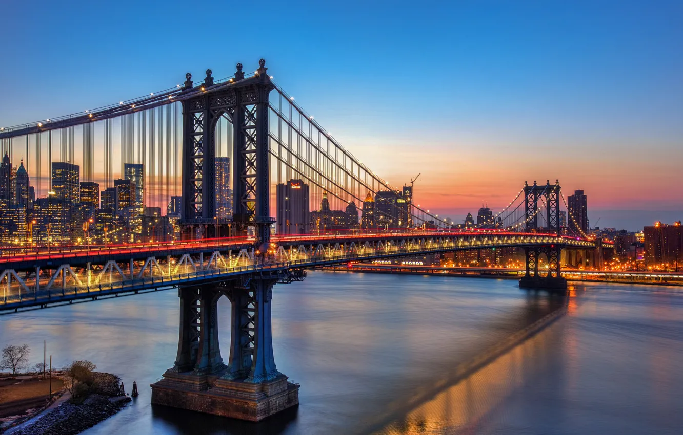 Фото обои небо, закат, огни, отражение, Нью-Йорк, зеркало, Манхэттенский мост, Соединенные Штаты