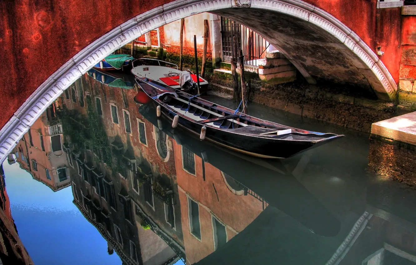 Фото обои вода, мост, отражение, лодка, арка