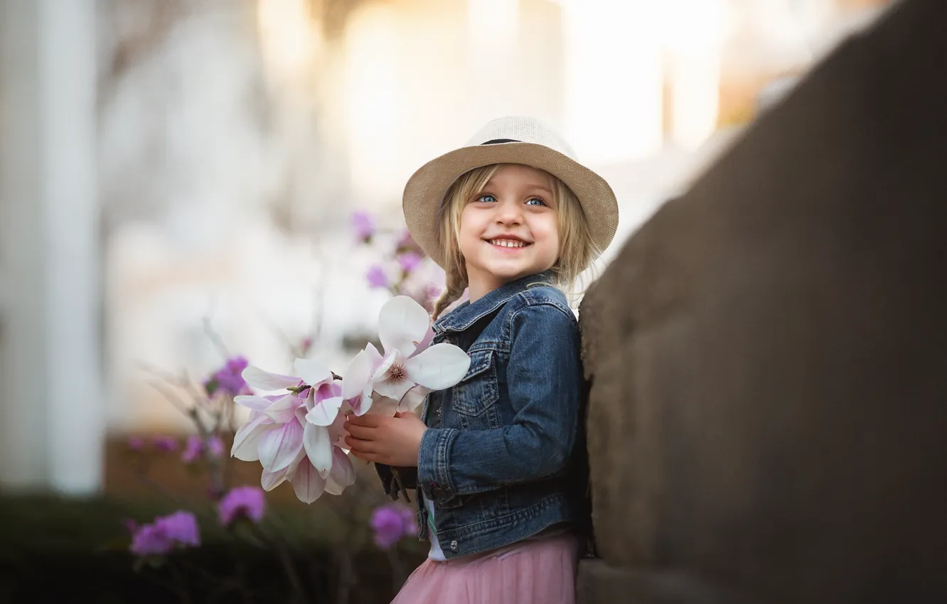 Фото обои цветы, улыбка, девочка