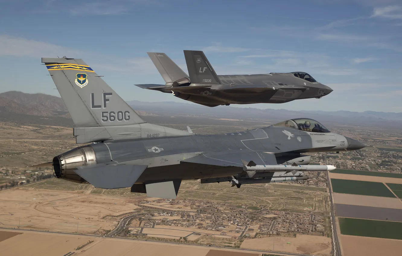 Фото обои истребители, F-16, Fighting Falcon, Lightning II, F-35, «Файтинг Фалкон»