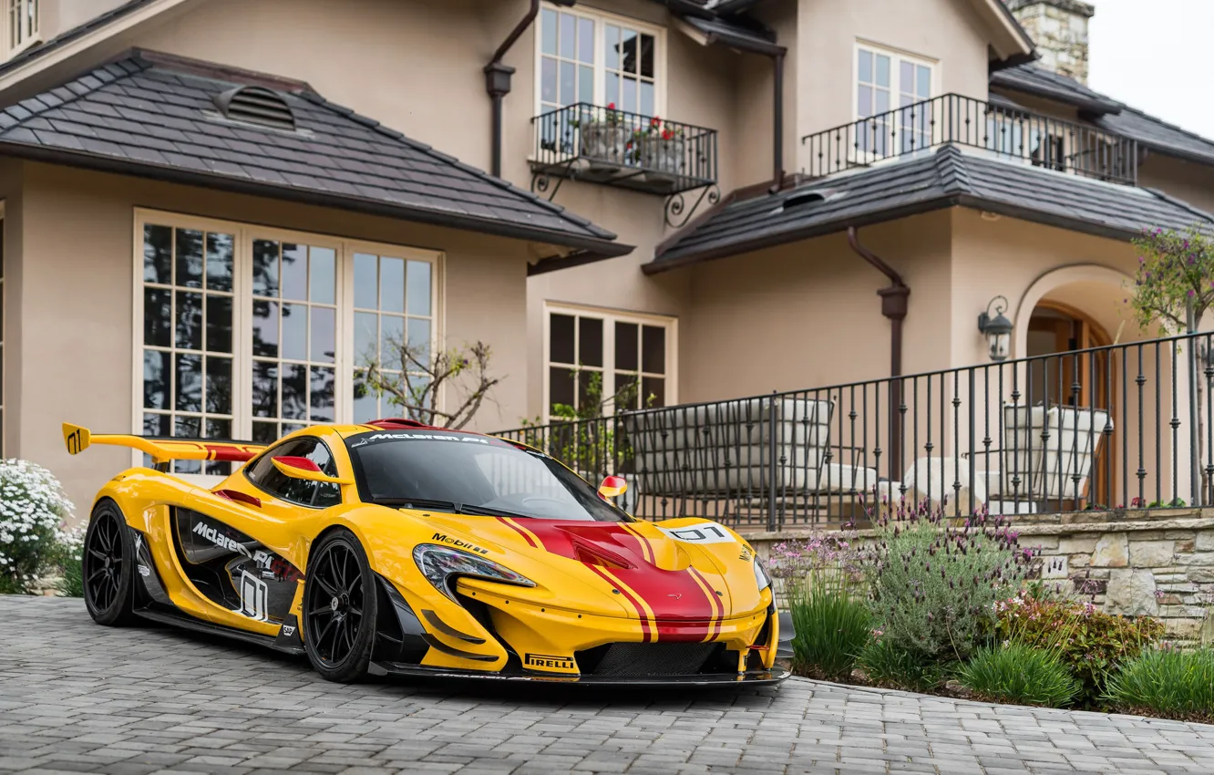 MCLAREN p1 GTR