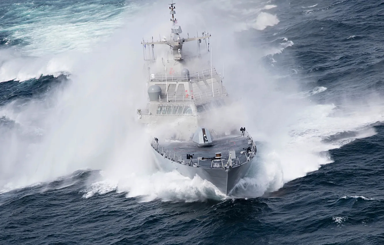 Фото обои шторм, океан, боевой корабль, литоральный, uss milwaukee