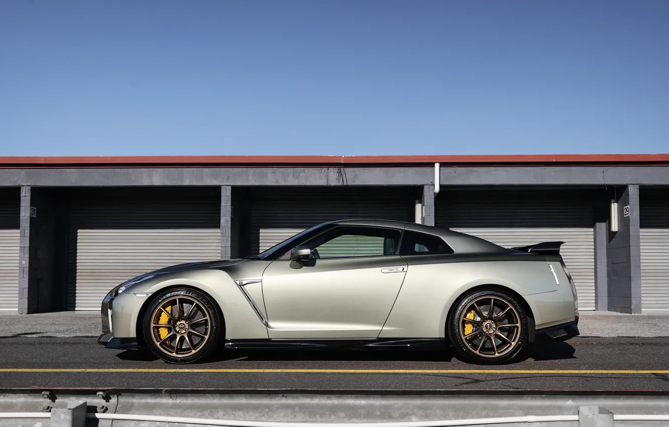 Фото обои Nissan, GT-R, side view, Nissan GT-R T-spec