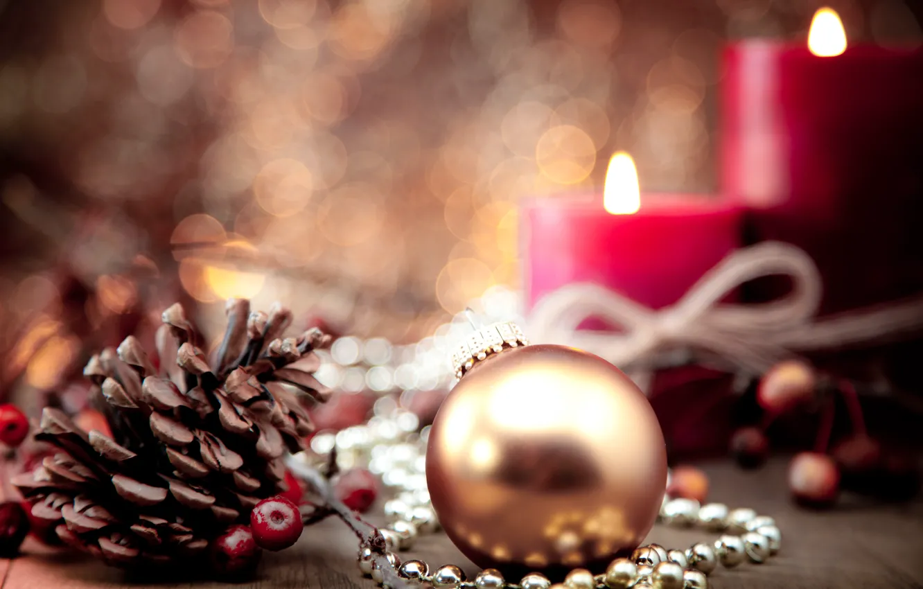 Фото обои зима, игрушка, шар, свечи, шарик, размытость, Новый Год, Рождество