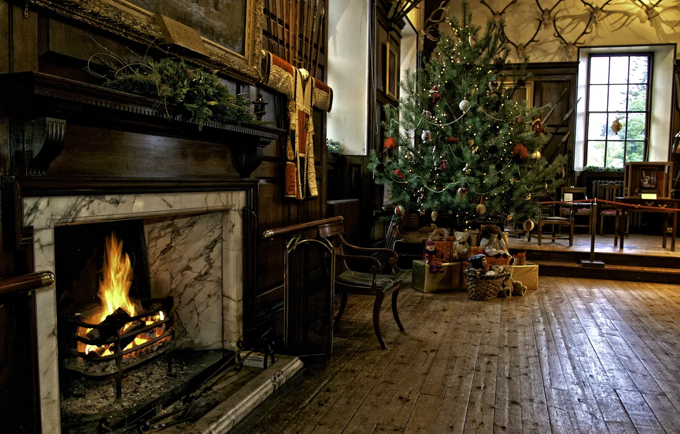 Фото обои тепло, комната, праздник, елка, Рождество, Новый год, камин, уютно