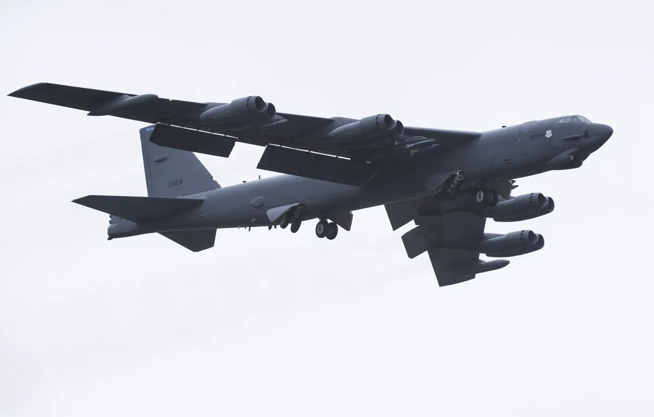 Фото обои Boeing, ВВС США, Стратосферная крепость, Stratofortress, американский стратегический бомбардировщик, B-52H
