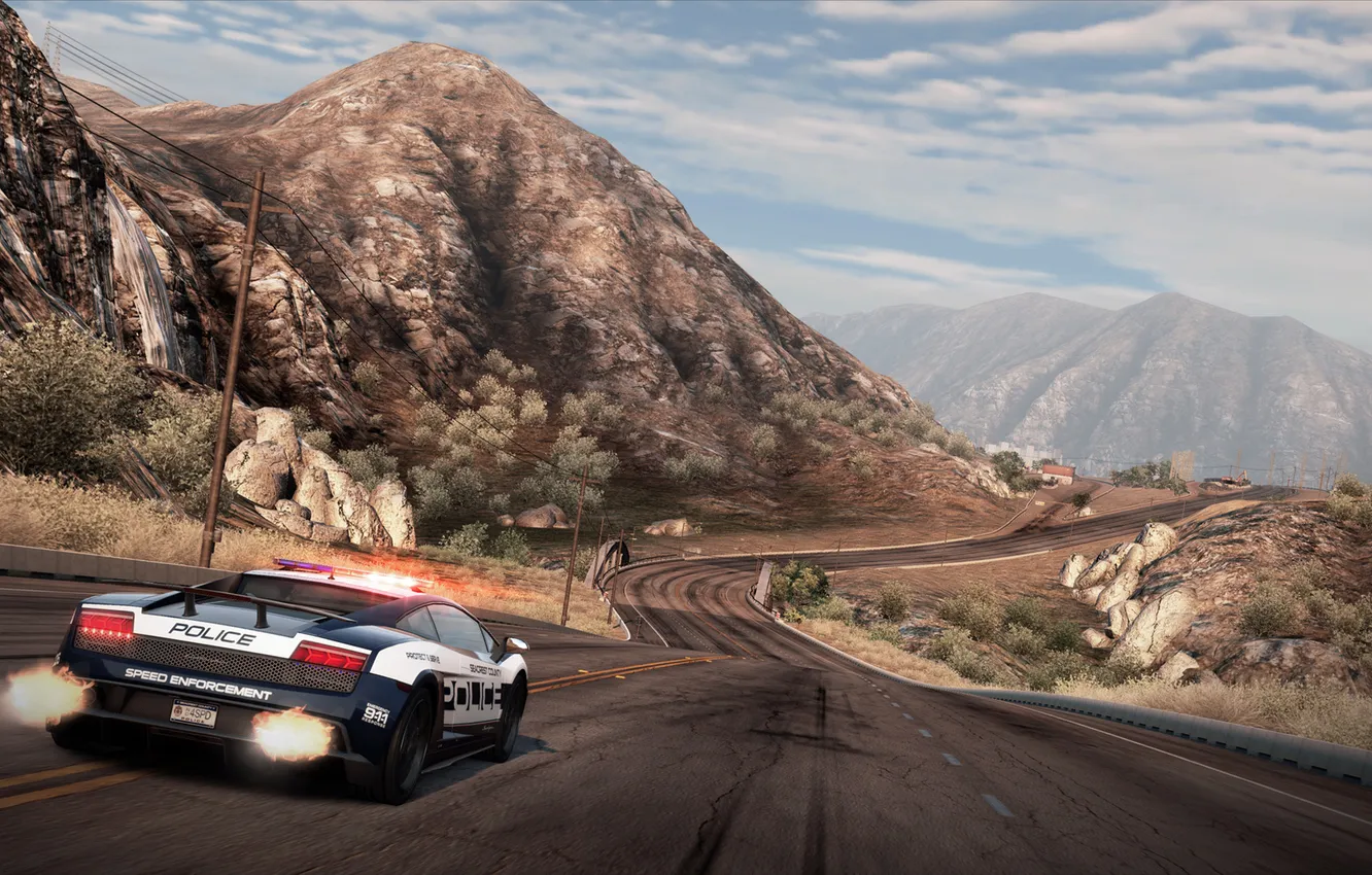 Фото обои горы, трасса, полиция, Lamborghini, шоссе, Need for Speed Hot Pursuit