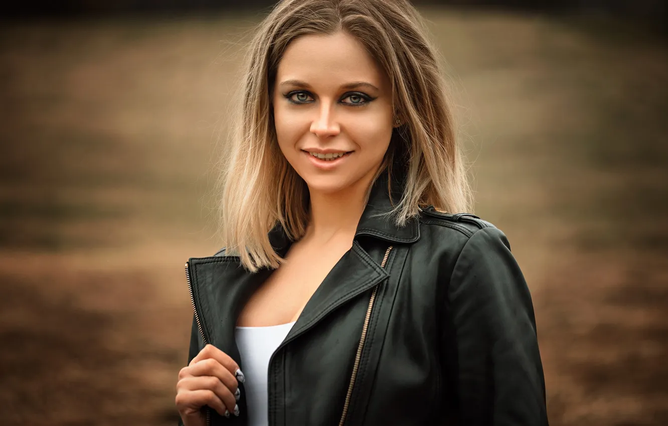 Фото обои взгляд, девушка, лицо, куртка, Станислав Максимов