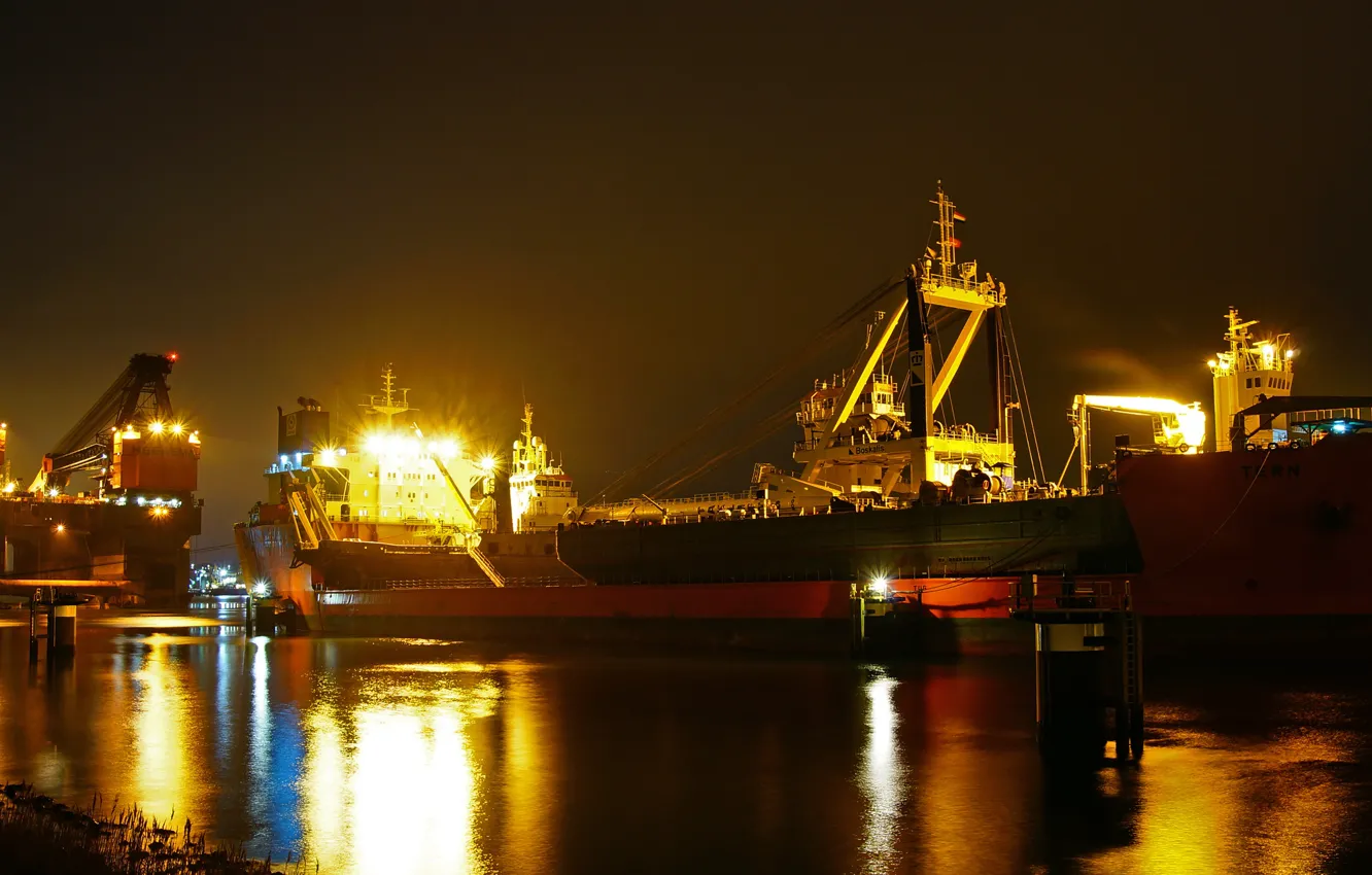 Фото обои море, ночь, огни, корабль, порт
