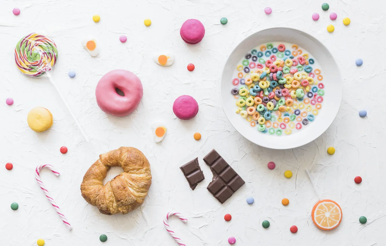 Фото обои еда, завтрак, молоко, пончики, wood, Colorful