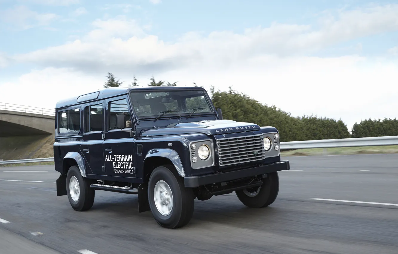 Фото обои шоссе, прототип, Land Rover, Defender, 2013, All-terrain Electric Research Vehicle
