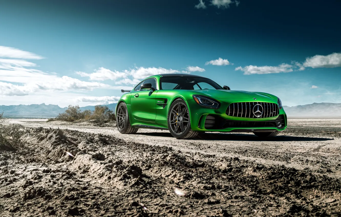 Фото обои дорога, небо, дизайн, зеленый, Mercedes GTR