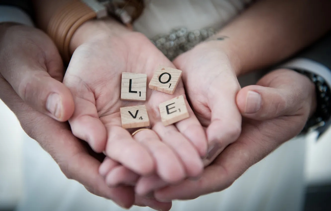Фото обои любовь, буквы, руки