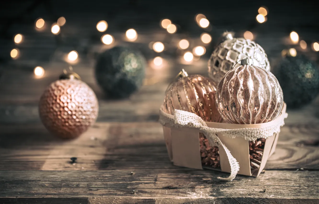 Фото обои украшения, lights, шары, Рождество, Новый год, christmas, balls, wood
