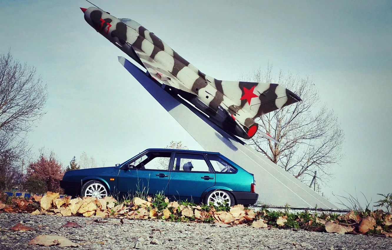 Фото обои машина, авто, листва, ракета, Lada, auto, Лада, 2109