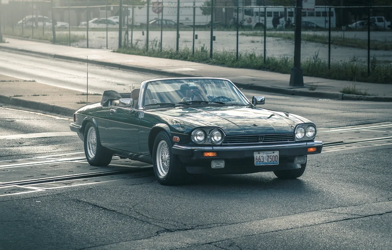 Фото обои город, улица, автомобиль, Jaguar XJS