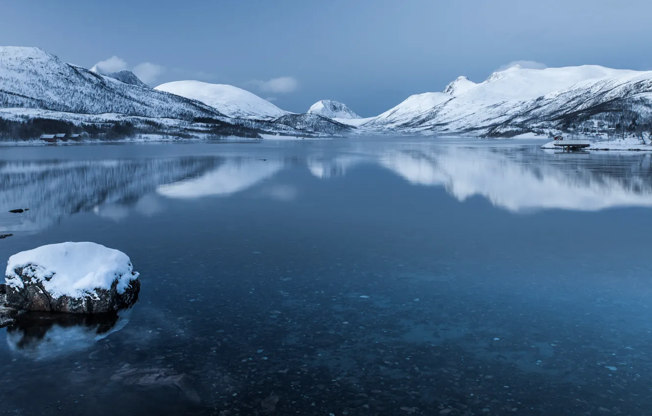 Фото обои снег, горы, озеро, остров, Норвегия, Сенья