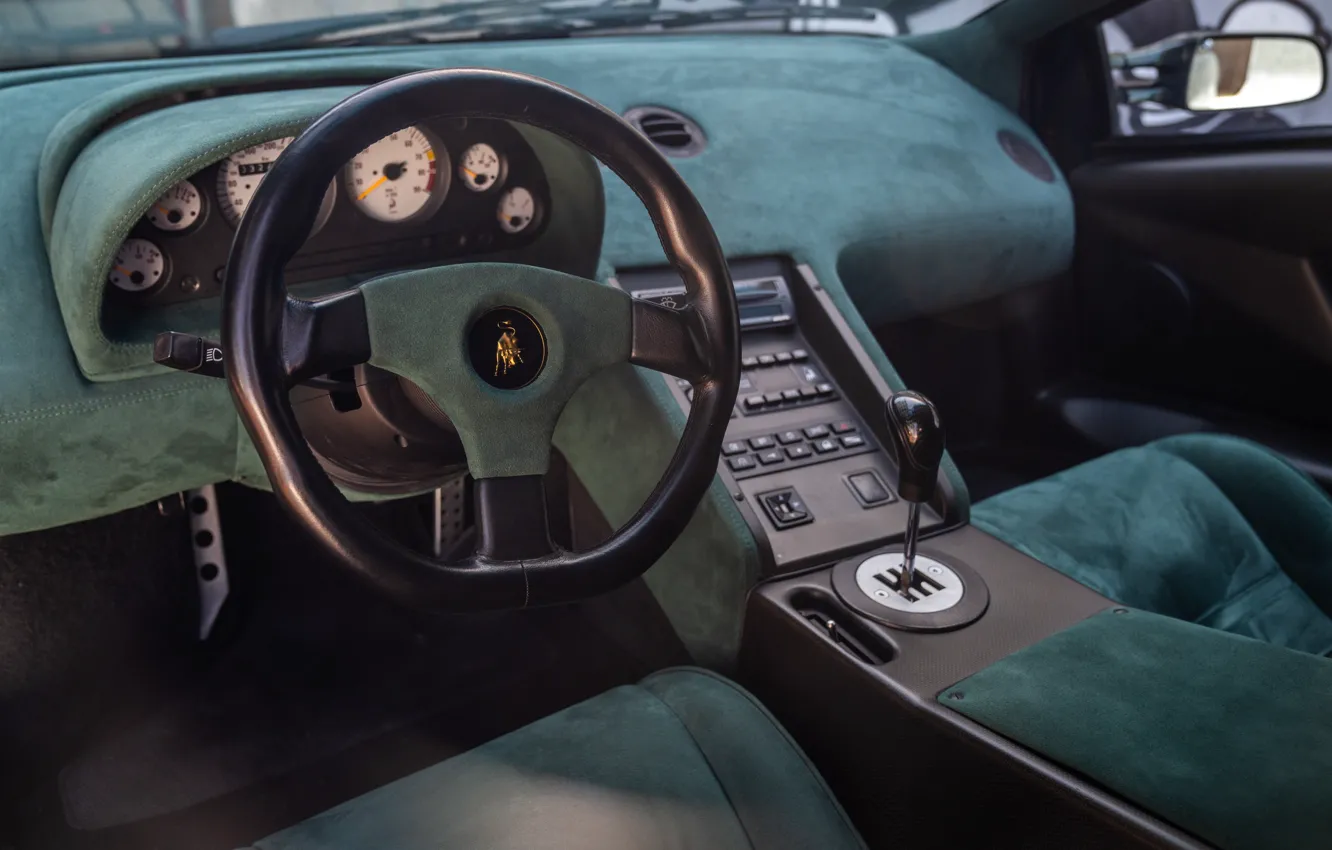 Фото обои Lamborghini, Diablo, steering wheel, Lamborghini Diablo SE30