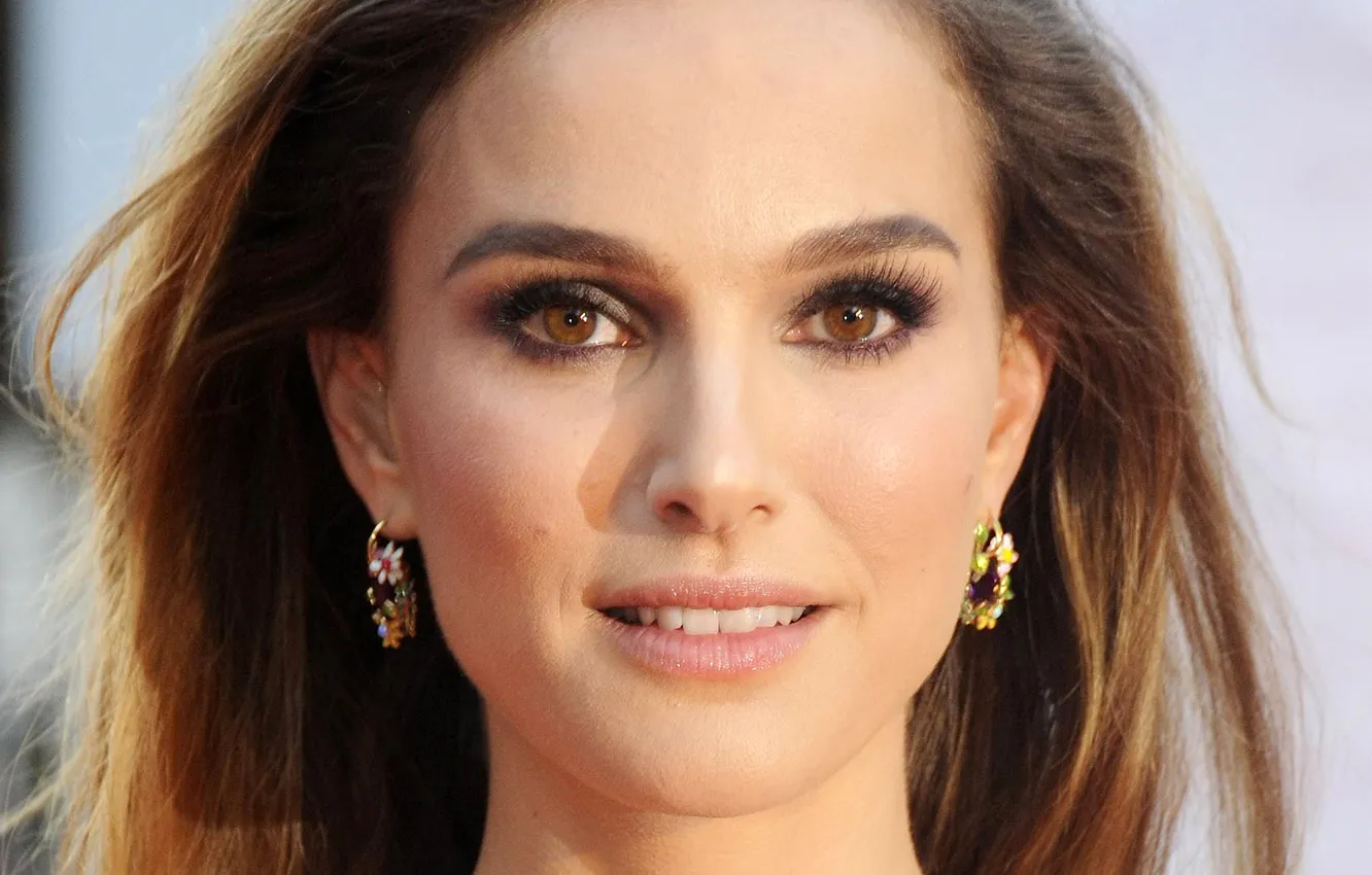 Фото обои портрет, Natalie Portman, Натали Портман, шатенка, красотка, крупным планом