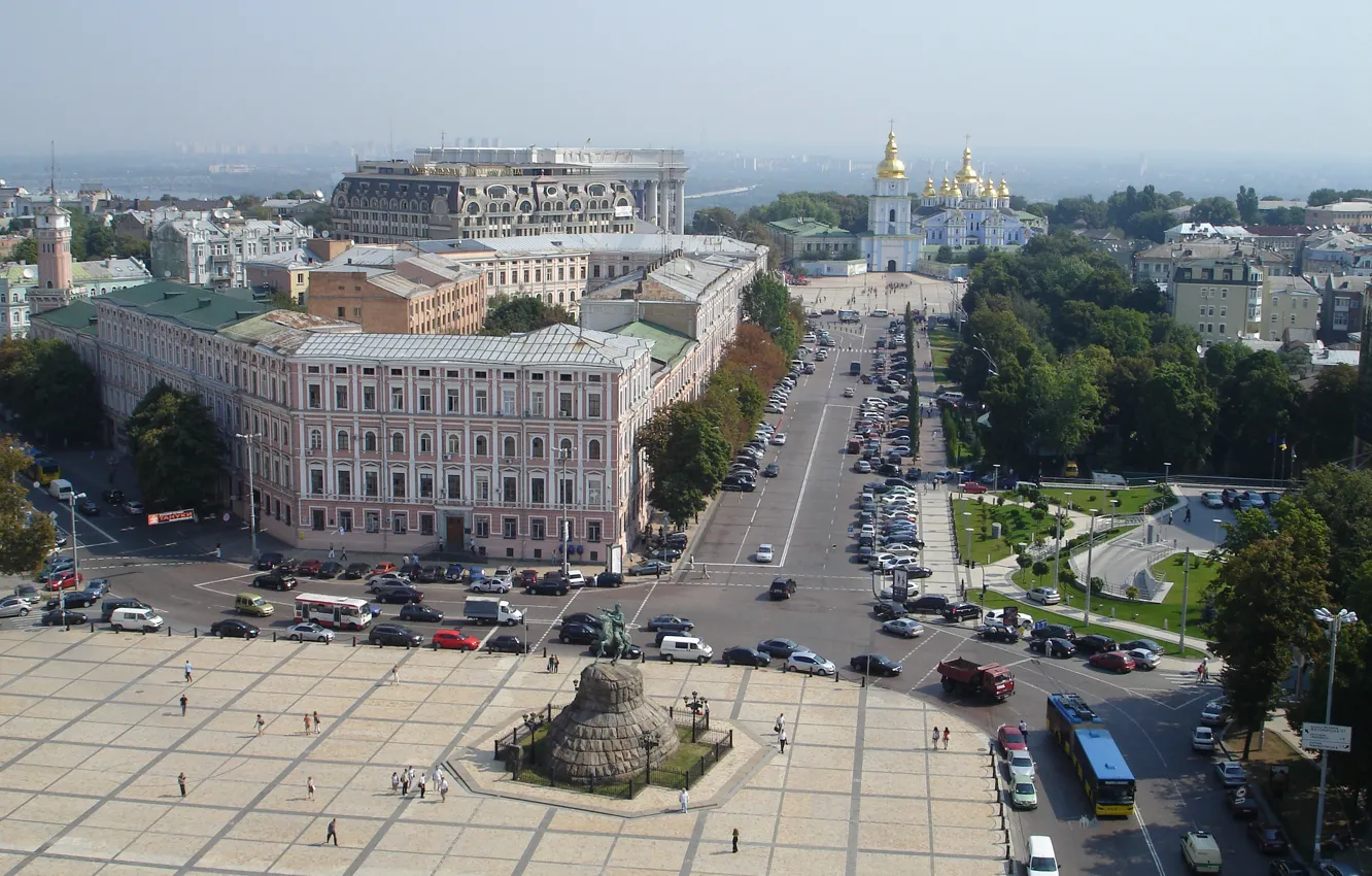 Фото обои дорога, лето, Киев, Софийская площадь, памятник Богдану Хмельницкому