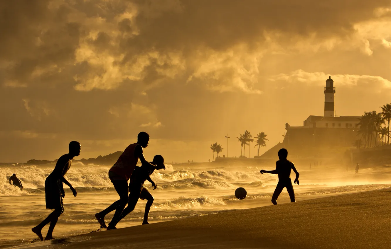 Фото обои waves, beach, sunset, soccer, Brazil, Salvador, Bahia, Farol da Barra