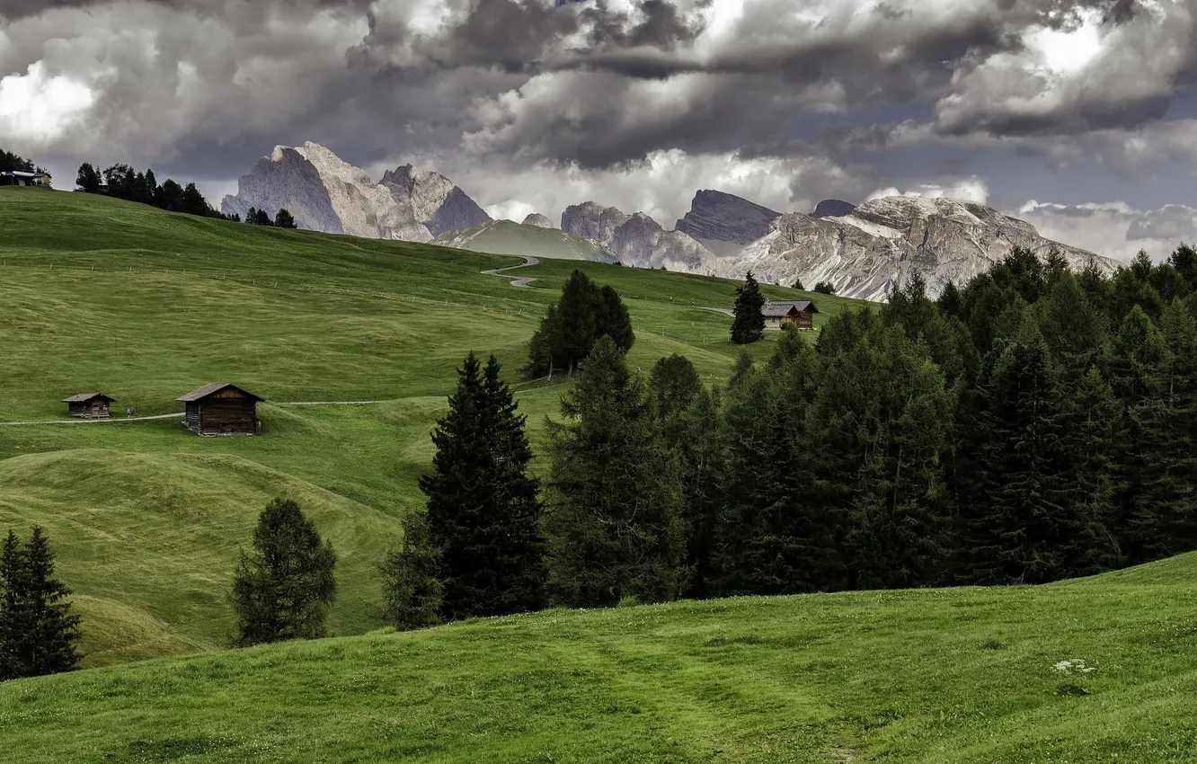 Фото обои пейзаж, горы, дома, alpe di siusi