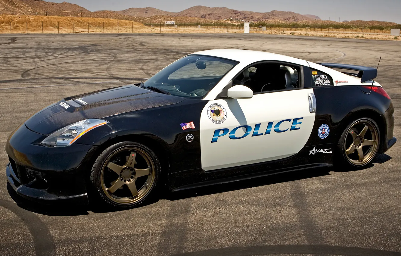 Фото обои асфальт, пустыня, полиция, Nissan, Police, ниссан, 350Z, Nismo