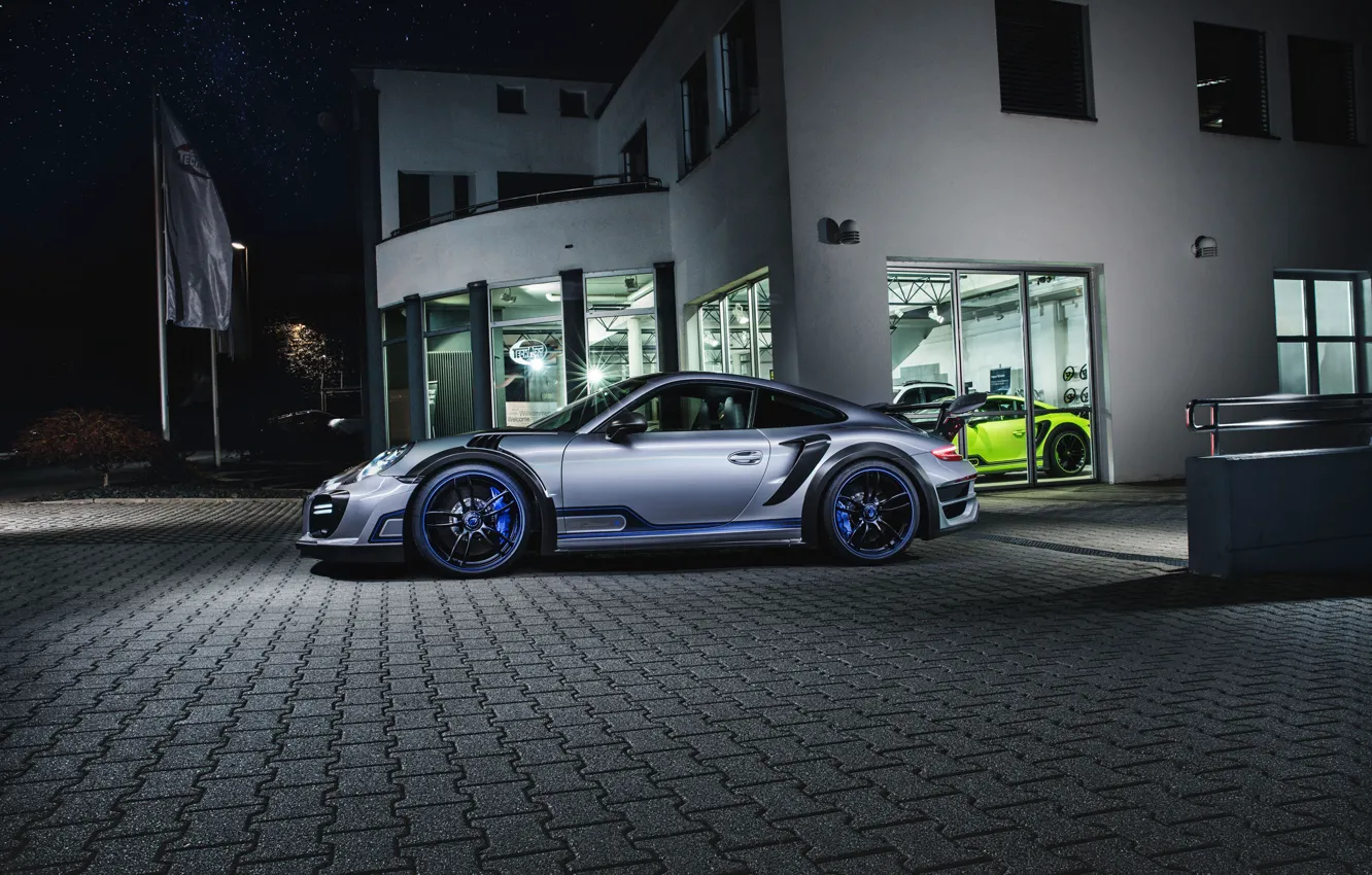 Фото обои ночь, здание, 911, Porsche, Street, TechArt, Turbo GT