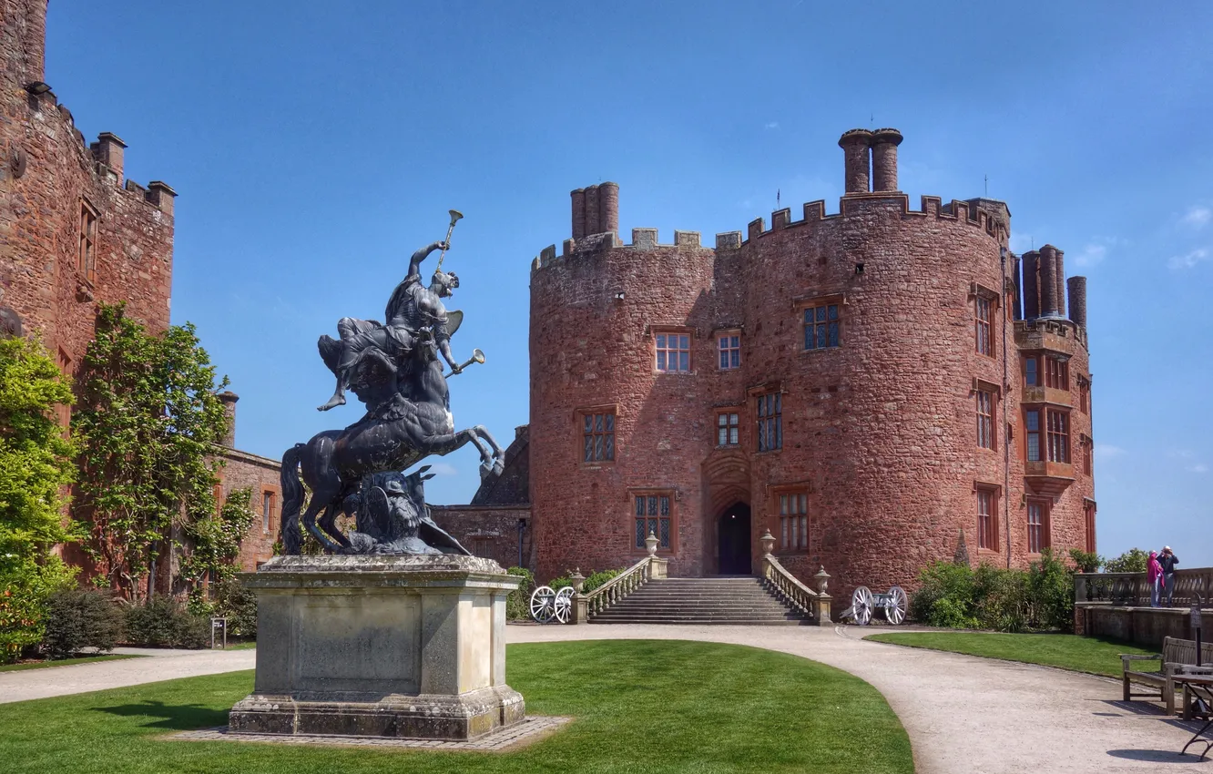 Фото обои замок, газон, памятник, Великобритания, Powis Castle