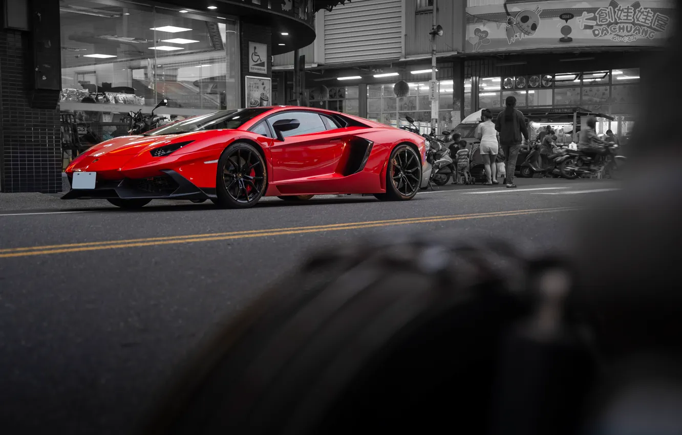 Фото обои дорога, красный, спорткар, LP700-4, Lamborghini Aventador, Lamborghini Aventador LP700-4