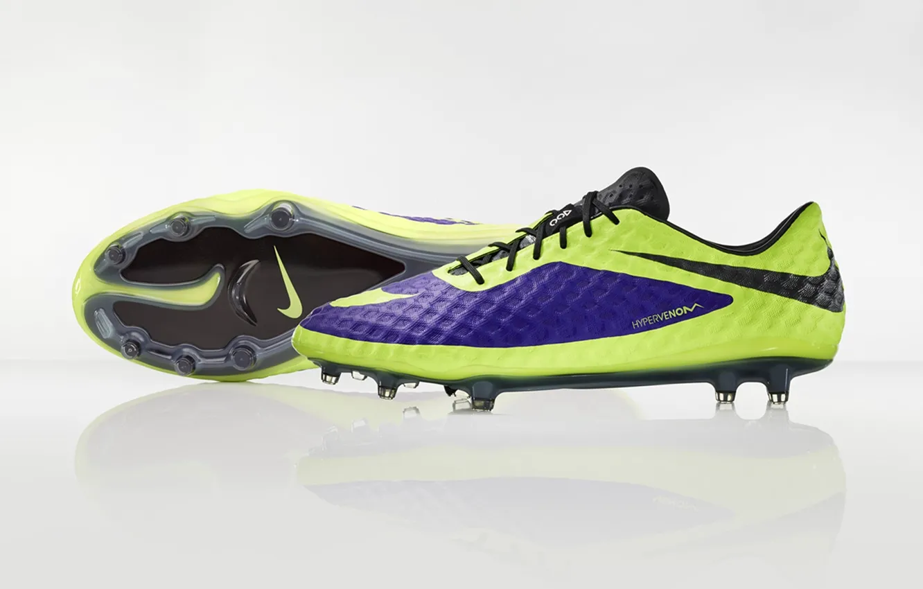 Фото обои Nike, football boots, Hypervenom