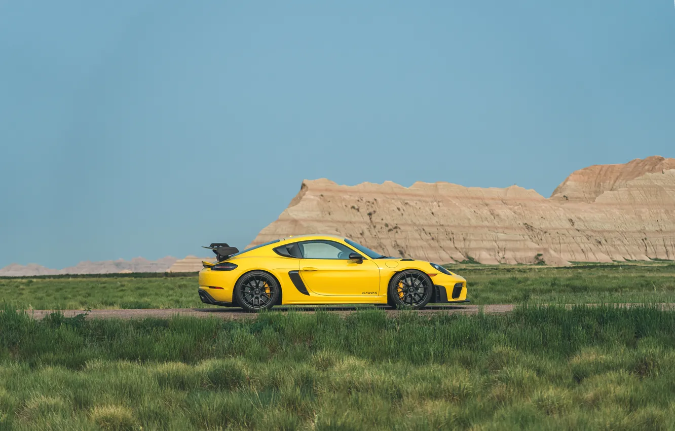 Фото обои Porsche, Cayman, side view, Weissach Package, 718, Porsche 718 Cayman GT4 RS