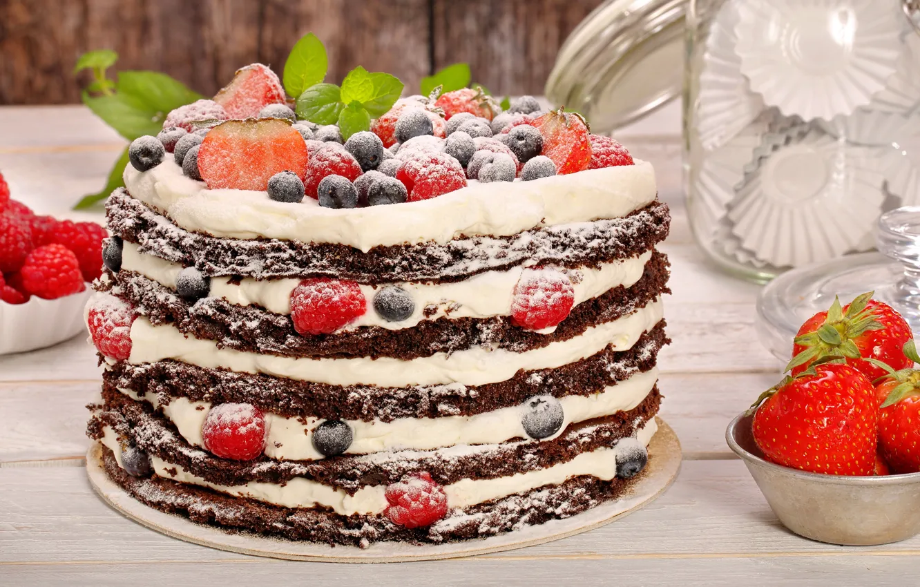 Фото обои ягоды, малина, черника, клубника, торт, крем, сахарная пудра, chocolate cakes