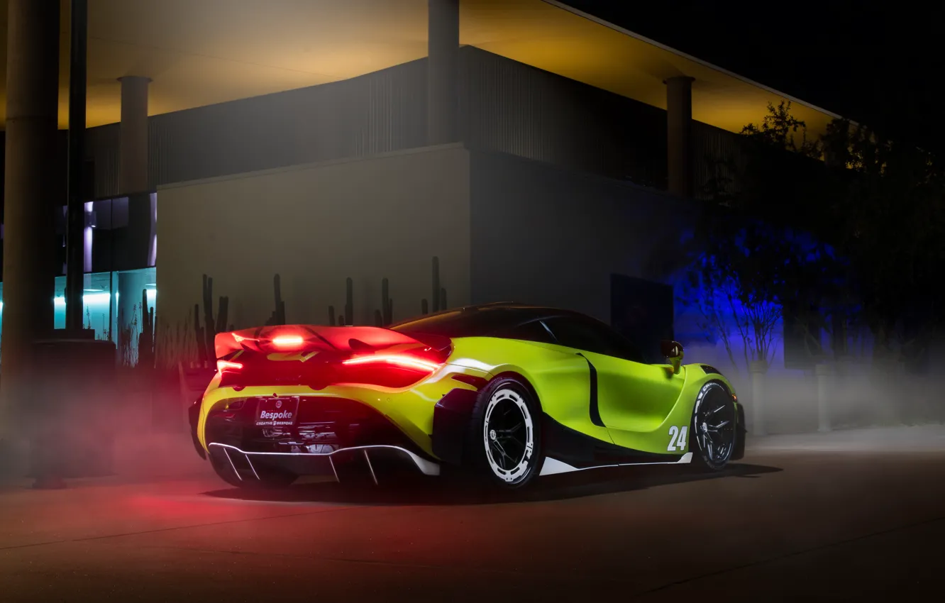 Фото обои McLaren, Night, Rear view, 720s