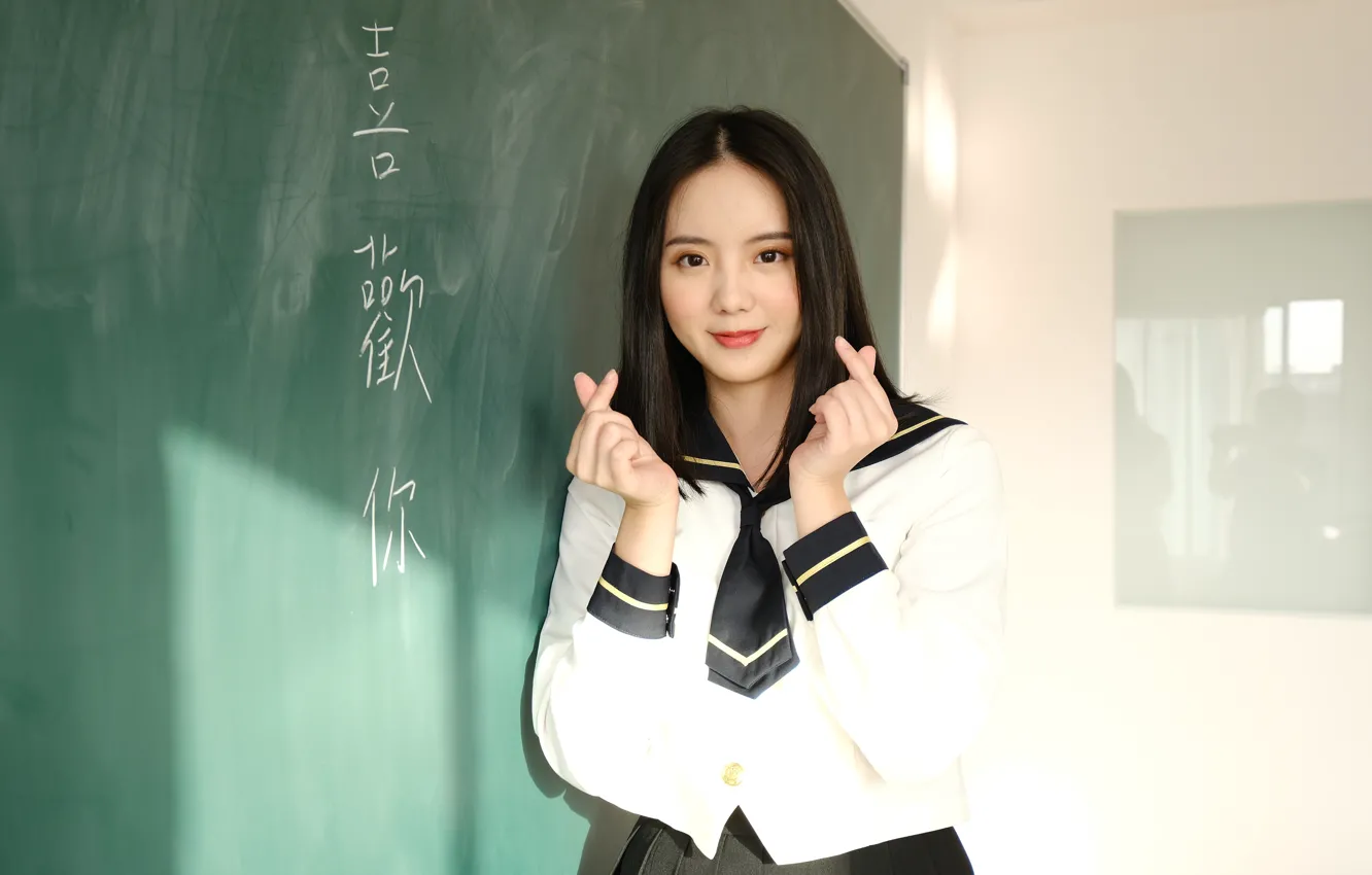 Фото обои chalkboard, classroom, high school girl, high school girl uniform
