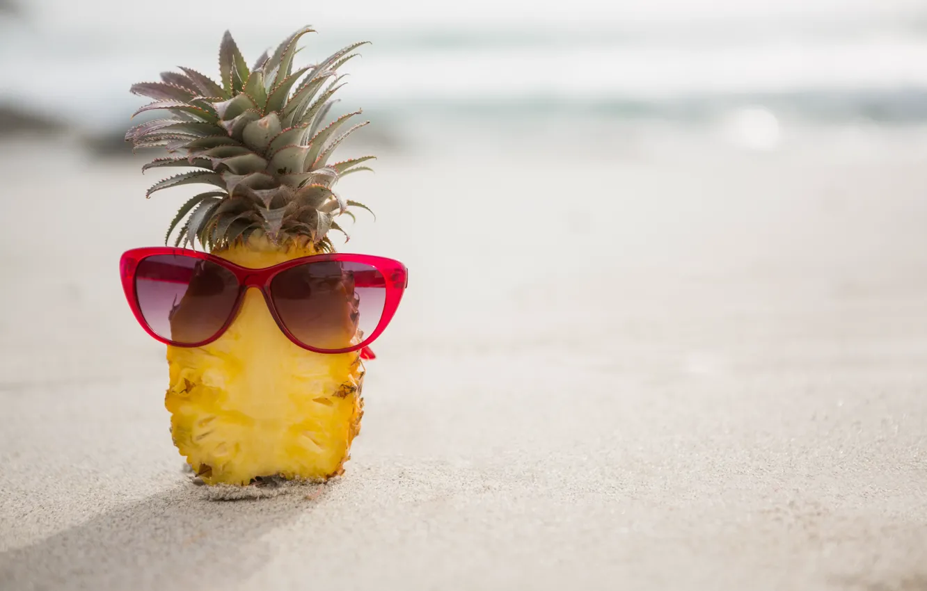Фото обои песок, море, пляж, лето, отдых, очки, summer, ананас