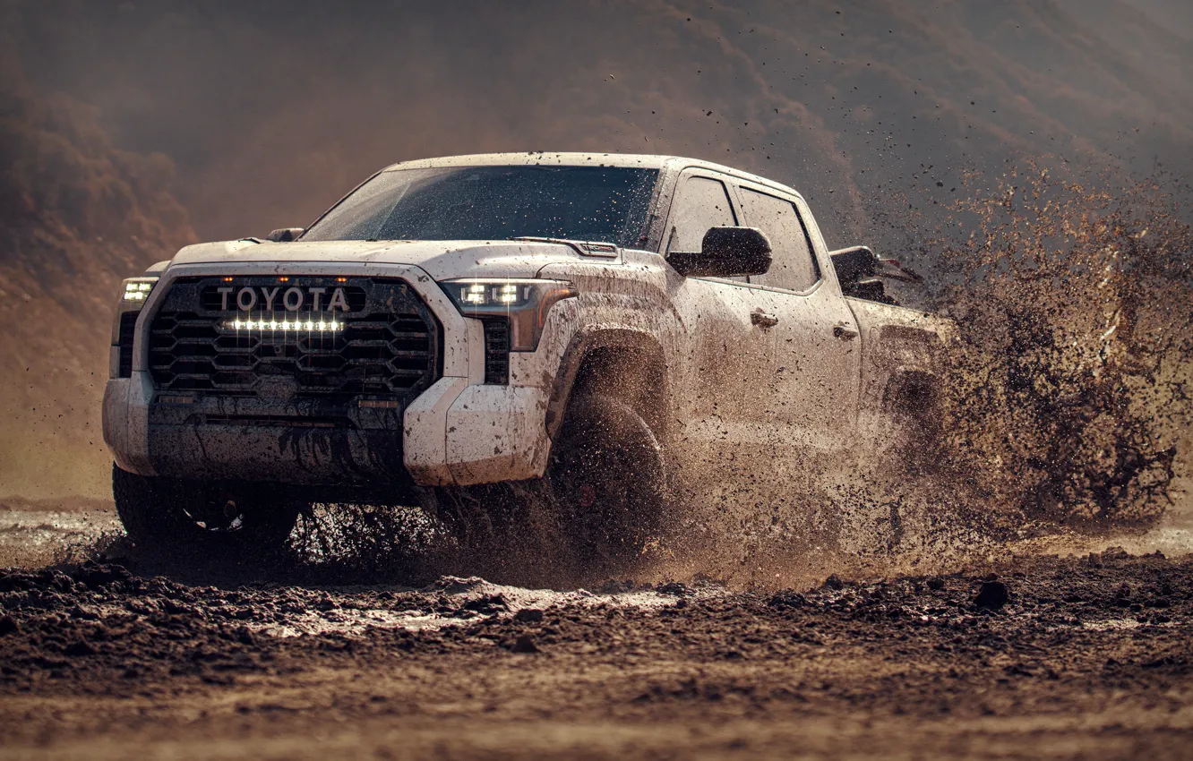 Фото обои Грязь, Toyota, Пикап, Автомобиль, Pickup, 2022, Toyota Tundra TRD Pro