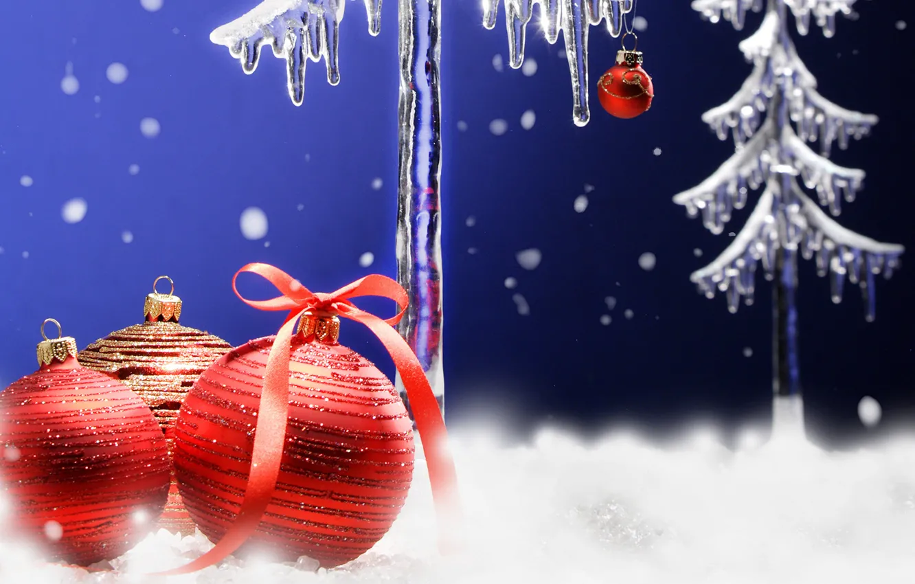 Фото обои снег, праздник, шары, игрушки, новый год, декорации, happy new year, christmas decoration
