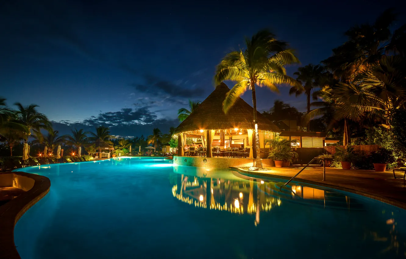 Фото обои пальмы, вечер, бассейн, курорт, Bahamas resort