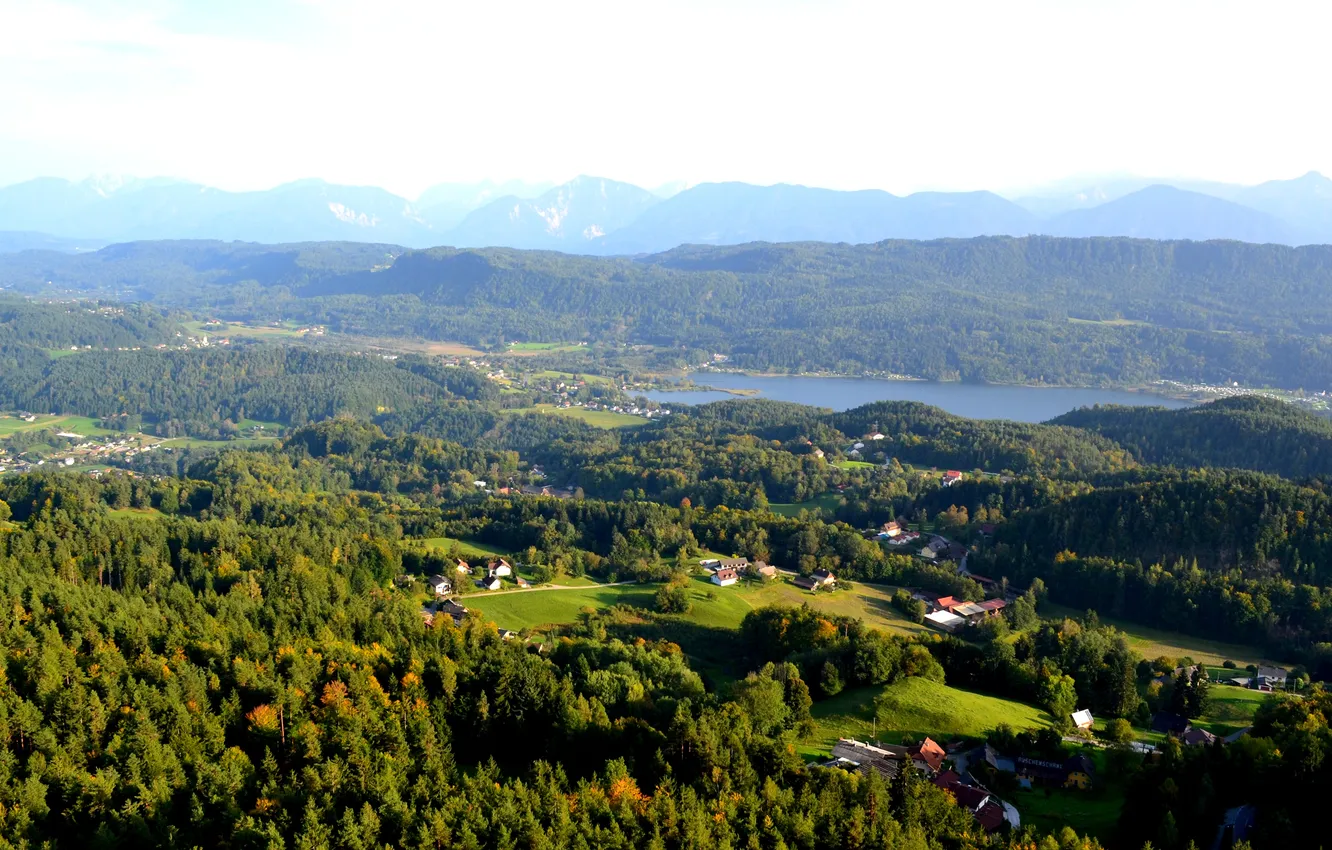 Фото обои деревья, горы, озеро, поля, панорама, домики, леса, Словения