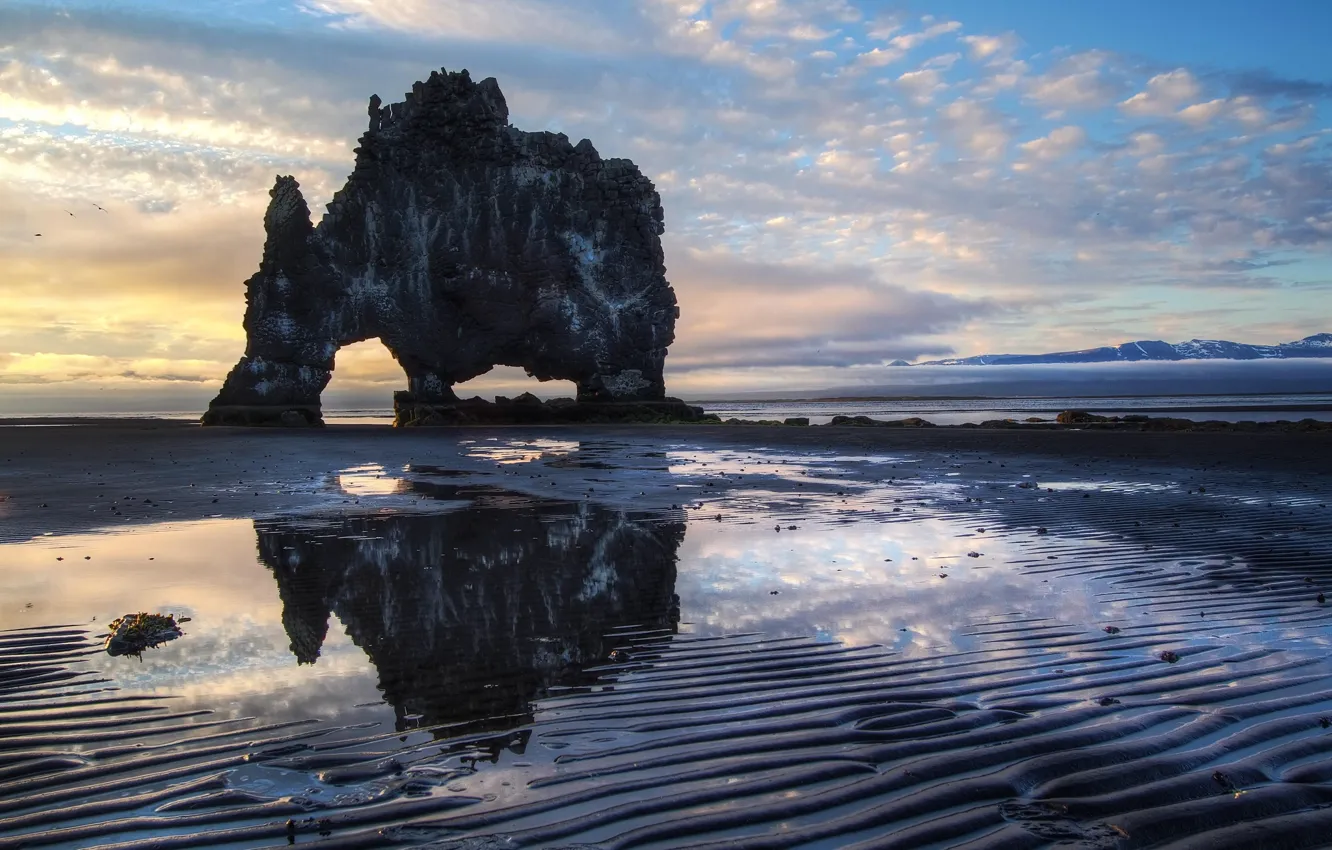 Фото обои море, скала, рассвет, утро, залив, Исландия