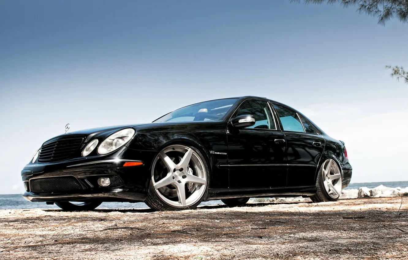 Фото обои море, черный, Mercedes Benz