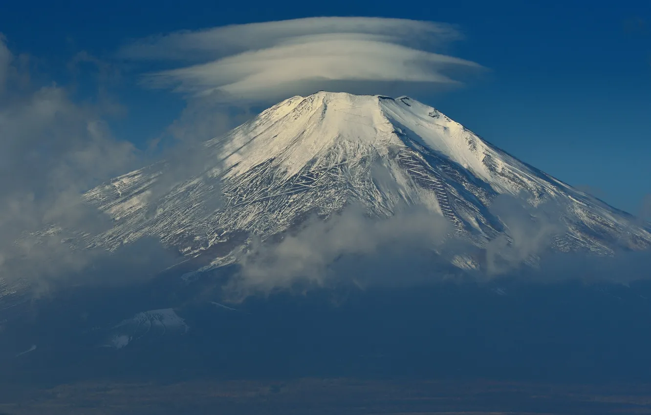 Фото обои небо, облака, Япония, гора Фудзияма