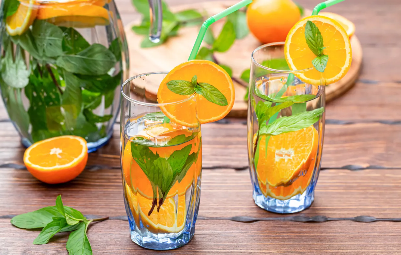 Фото обои апельсины, стаканы, мята, лимонад
